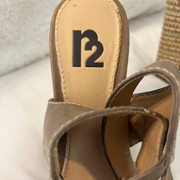 R2 Lolita heels size 6 sandal in good condition . - Picture 4 of 5